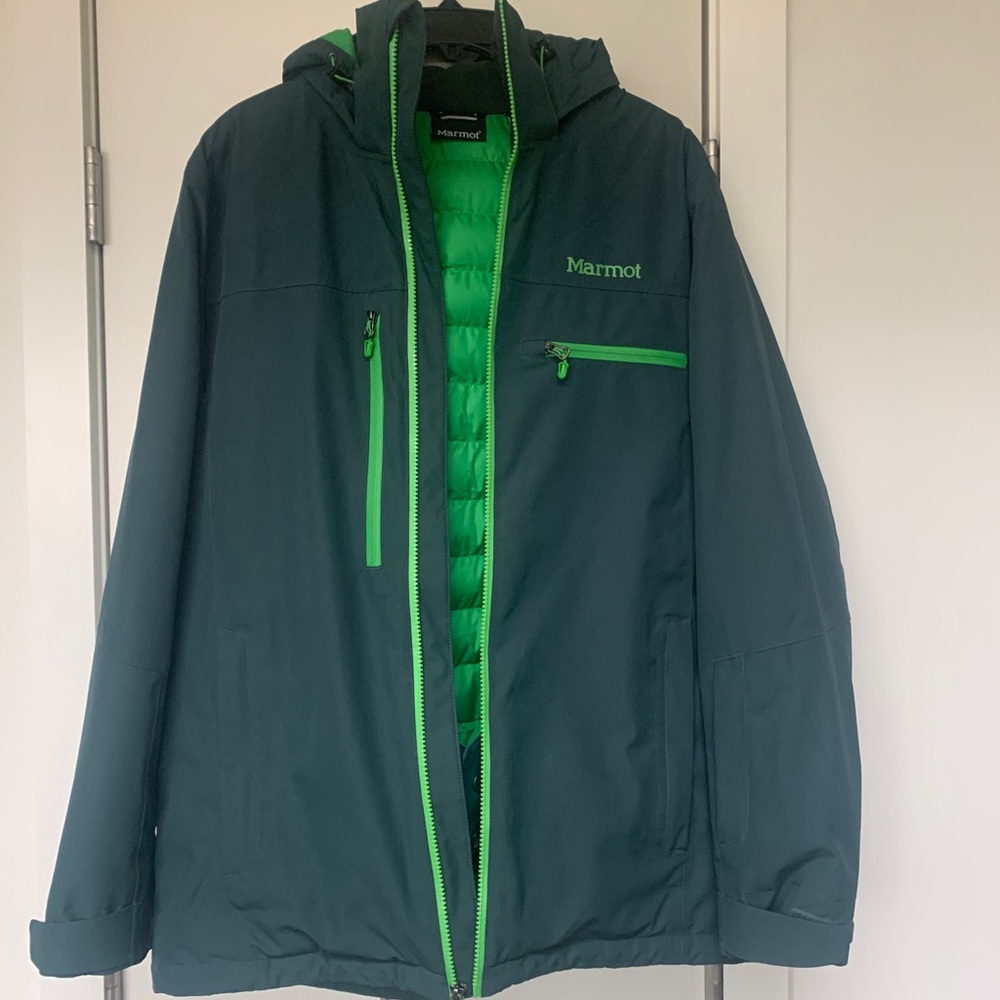 Marmot Thinsulate Ski / Snowboard Jacket - Medium